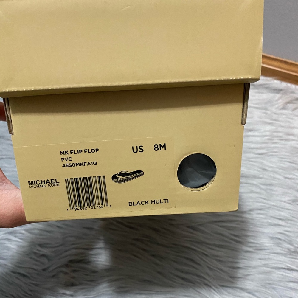 Michael Kors MK Flip Flop Black, White and Brown - Picture 6 of 6